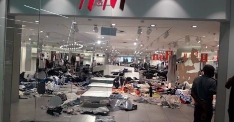 Des magasins H&M vandalisés en Afrique du Sud après une publicité jugée raciste