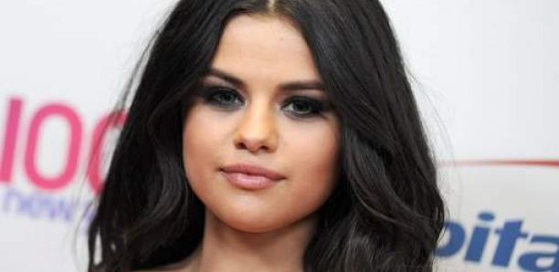 Victime de critiques sur son physique, Selena Gomez se défend