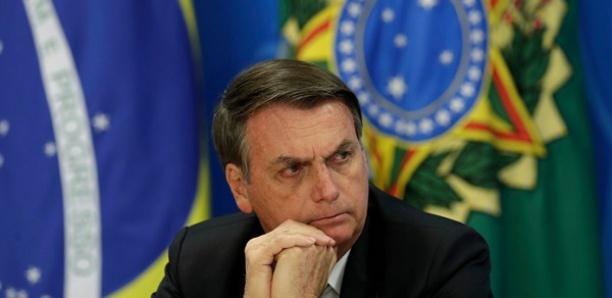 Bolsonaro ira devant l'ONU même “en chaise roulante”
