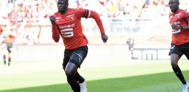 Ligue 1 : Rennes s'éclate contre Saint-Étienne, Mbaye Niang buteur