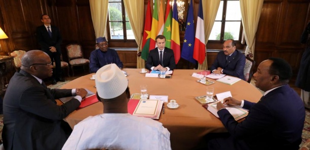 Emmanuel Macron à Nouakchott pour le sommet de l'Union africaine