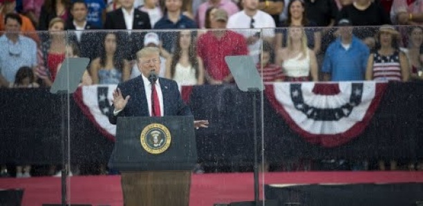 États-Unis: Face aux critiques, Trump exalte le rassemblement lors de la fête nationale
