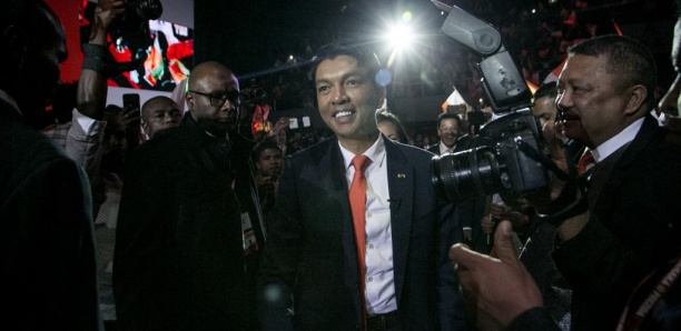 Présidentielle malgache: des manipulations dans les résultats, selon Rajoelina