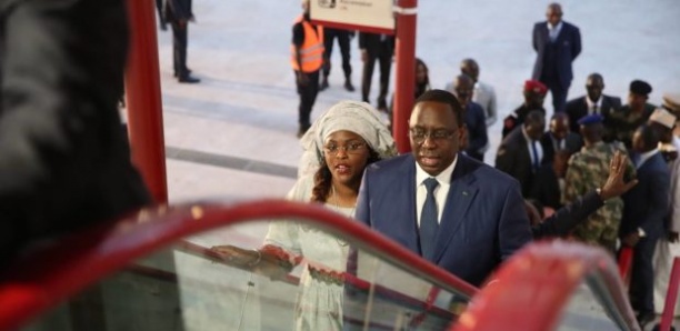 Photos:Le Président Macky Sall vient d’inaugurer la nouvelle Gare de Dakar après la réception technique du Train Express Régional