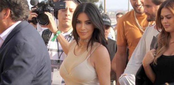 Accouchement, mère porteuse: Kim Kardashian se confie sur la maternité