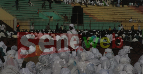 Stade Amadou Barry : Le «Hadaratoul djouma populaire», comme si vous y étiez !