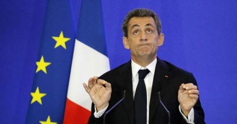 Sarkozy a eu des contacts avec Le Pen en 2007, affirme Buisson