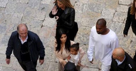 Kim et Kanye à Jérusalem pour baptiser leur fille