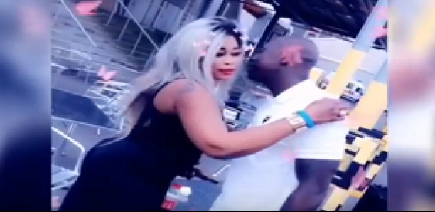 (Vidéo) Fadiga très complice avec la styliste Kernel au grand bal de Youssou Ndour à Bruxelles