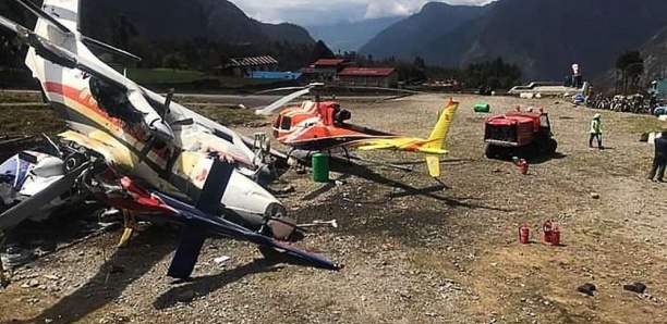 Népal : Un avion rate son décollage et heurte deux hélicoptères, trois personnes tuées