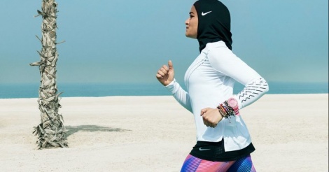 Nike va commercialiser un hijab pour les sportives