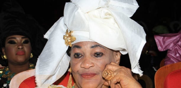 Revoilà l’actrice Néné Komé dans toute sa splendeur…