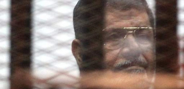 Egypte: L'ex-président Mohamed Morsi inhumé au Caire