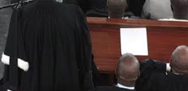 Un avocat radié pour avoir escroqué la veuve du ministre socialiste Pape Babacar Mbaye