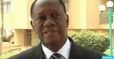 Alassane Ouattara propose que les conditions d'éligibilité à la présidence passent de 12 à 3