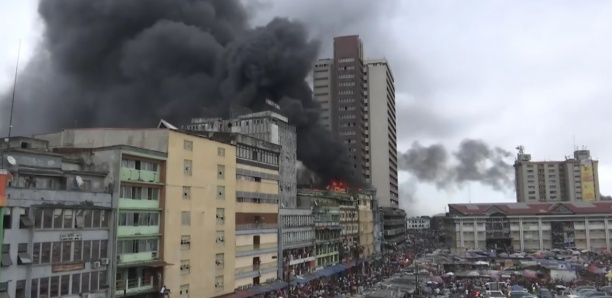 [Vidéo] Le marché de Lagos ravagé par deux incendies