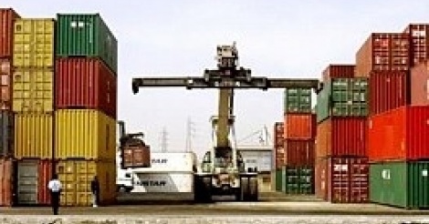 Forte baisse des débarquements de marchandises au Port de Dakar à fin février 2017