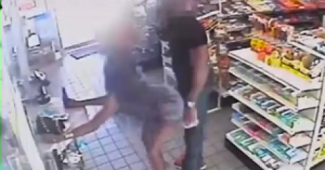 Deux femmes essayent d’abuser sexuellement un homme dans une épicerie