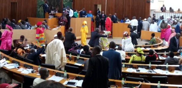 Assemblée nationale : Le vote suspendu pour défaut de vice-présidents