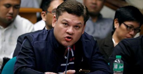 Impliqué dans un trafic de drogue, le fils de Rodrigo Duterte démissionne