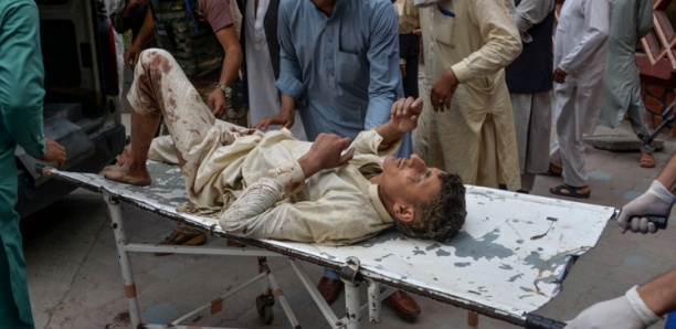 AFGHANISTAN : 62 morts lors d'un attentat dans une mosquée