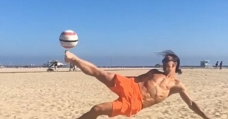 Zlatan fait son show sur la plage de Venice Beach