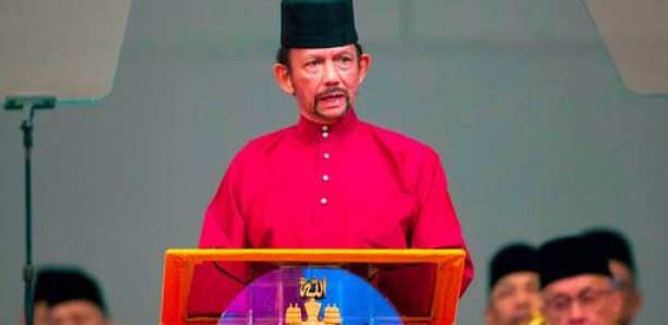 Entrée en vigueur de la charia au sultanat de Brunei, l'appel au boycott s'étend