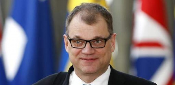 Démission du gouvernement finlandais après l'échec du vote de réformes