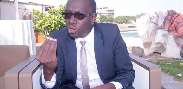 Urgent: Moussa Bocar Thiam et les voyous agressent ses opposants et détruisent le matériel de reportage du journaliste de Kewoulo