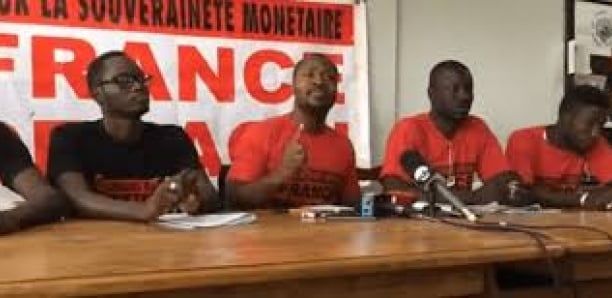 Frapp/ France Dégage : Un activiste arrêté pour avoir caricaturé Aliou et Macky Sall