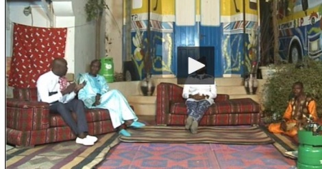 Vidéo-  Jojo encense Alioune Mbaye Nder dans l’émission Ngonal