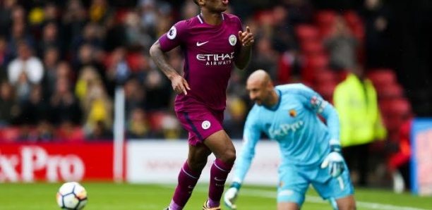 Manchester City : Raheem Sterling va prolonger jusqu'en 2025