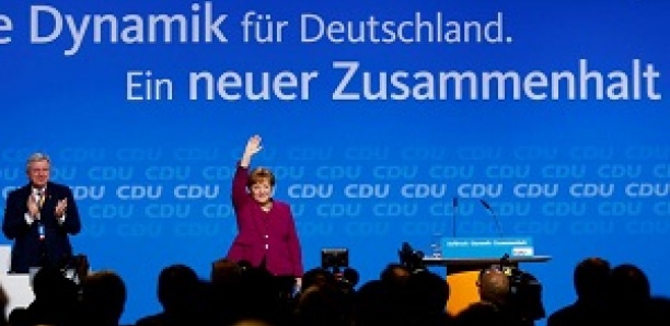 Le départ de Merkel à la fin de son mandat salué partout en Allemagne