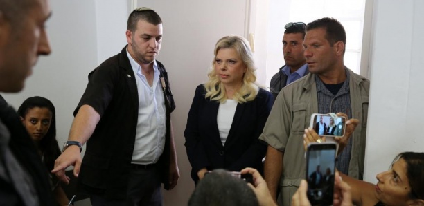 Israël: l'épouse de Benyamin Netanyahu jugées pour des frais de bouche
