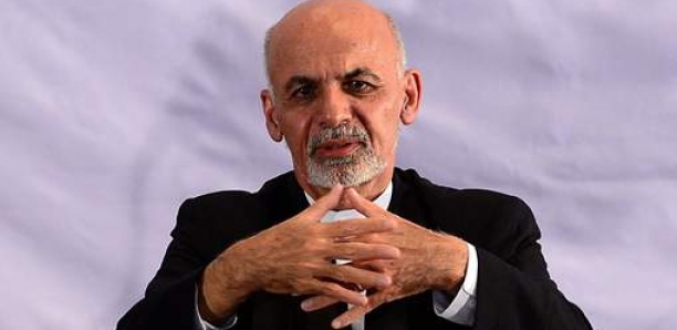 L'ex-président afghan annonce par erreur un cessez-le feu avec les talibans