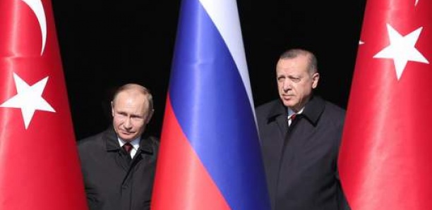 La Turquie a commencé à se faire livrer des missiles russes malgré les avertissements des États-Unis