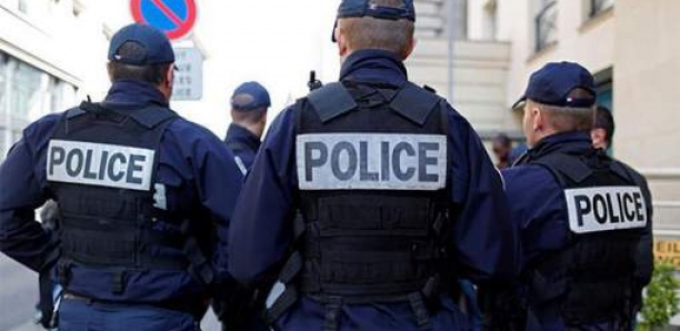 Un homme menace des policiers avec un couteau à Paris avant d’être abattu