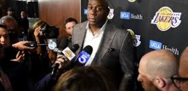 LA Lakers : Coup de théâtre, Magic Johnson quitte la présidence