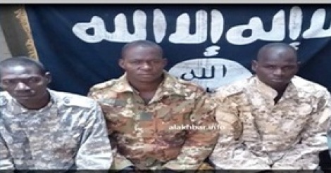 Mali: vidéo de 5 militaires capturés par Ançar-dine