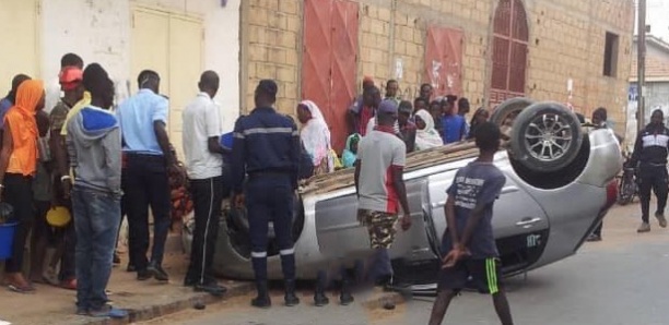Louga : Un véhicule se renverse avec 3 femmes à bord