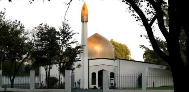 Un Australien fait un carnage dans deux mosquées en Nouvelle-Zélande: 49 morts