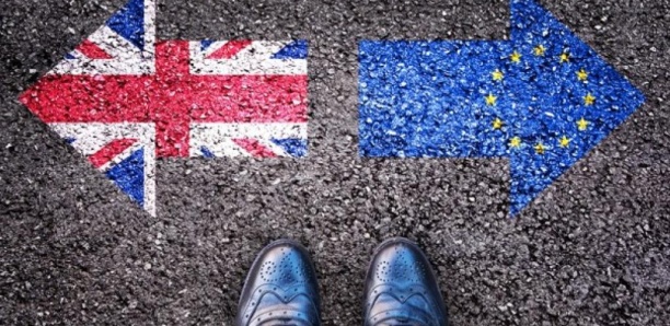 Brexit: L’accord comprendra une clause douanière, des grands patrons réclament un vote