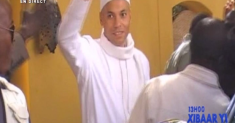 Karim Wade: 3ans de détention, ils étaient tous habillés en blanc pour clamer son innocence