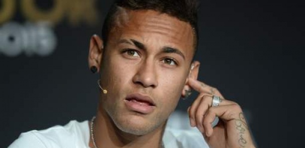 Neymar accusé de viol: “Pas de preuves suffisantes”
