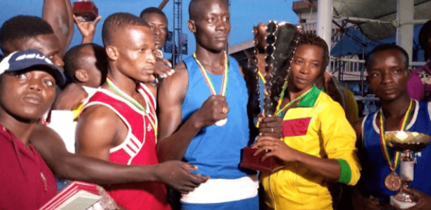 Championnats africains de boxe : L’équipe nationale s’offre 9 médailles et s’indigne