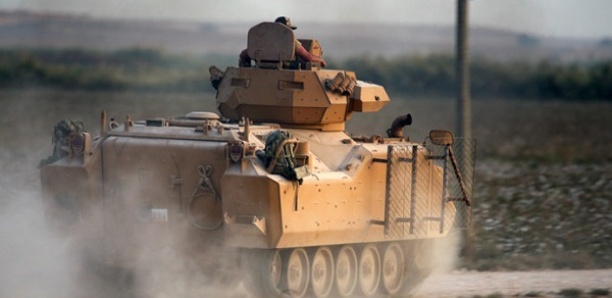 Les forces kurdes disent avoir repoussé un nouvel assaut terrestre turc