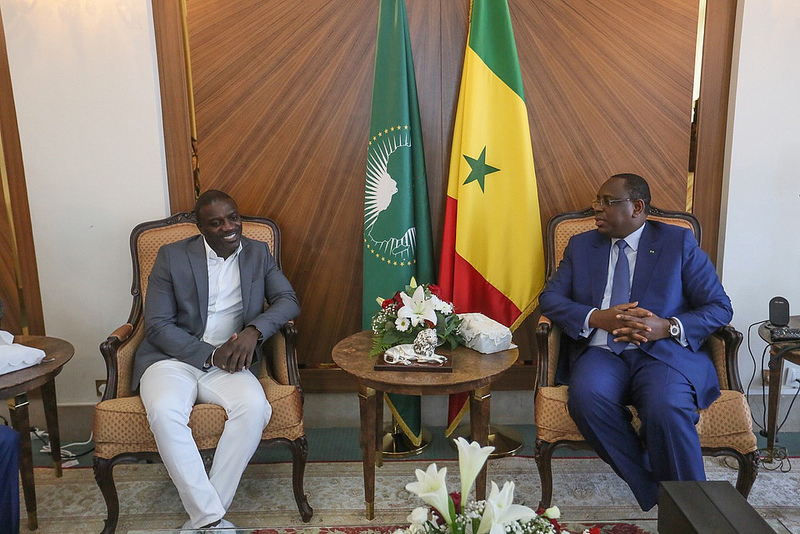 Akon Macky Sall 00 - Senenews - Actualité au Sénégal, Politique, Économie, Sport