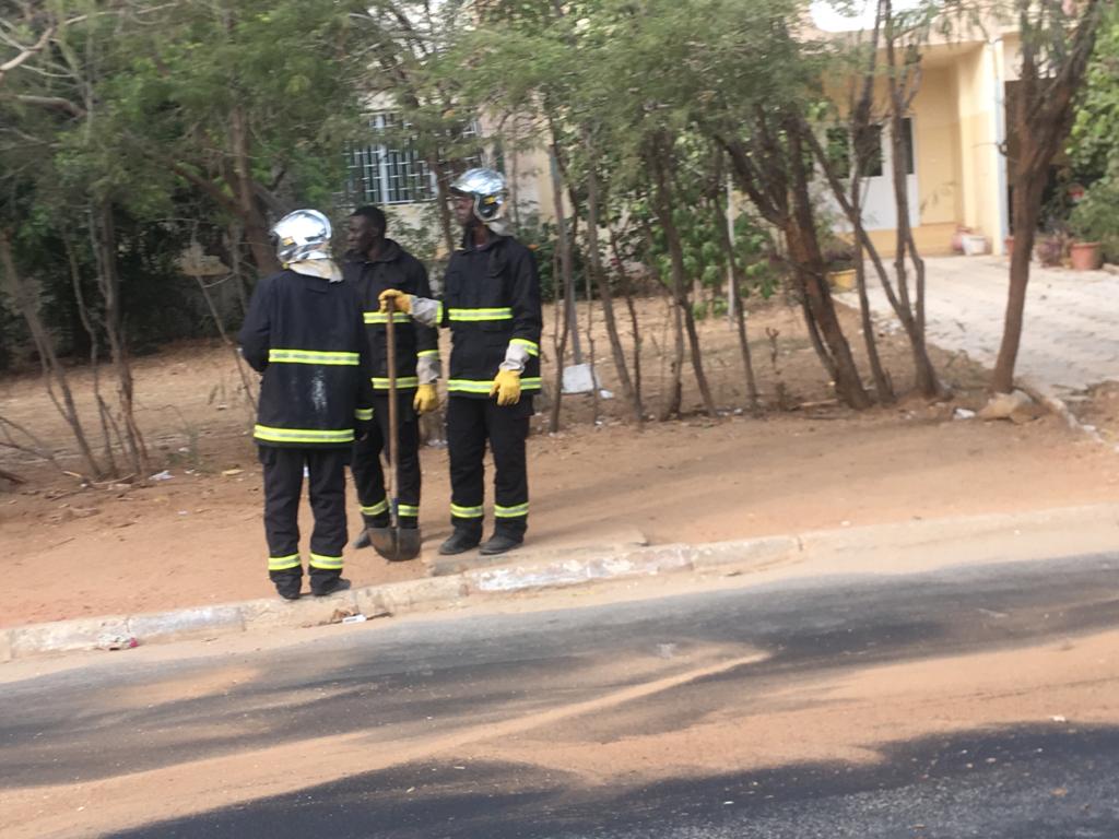 Pompiers essence Chez Macky 07 - Senenews - Actualité au Sénégal, Politique, Économie, Sport